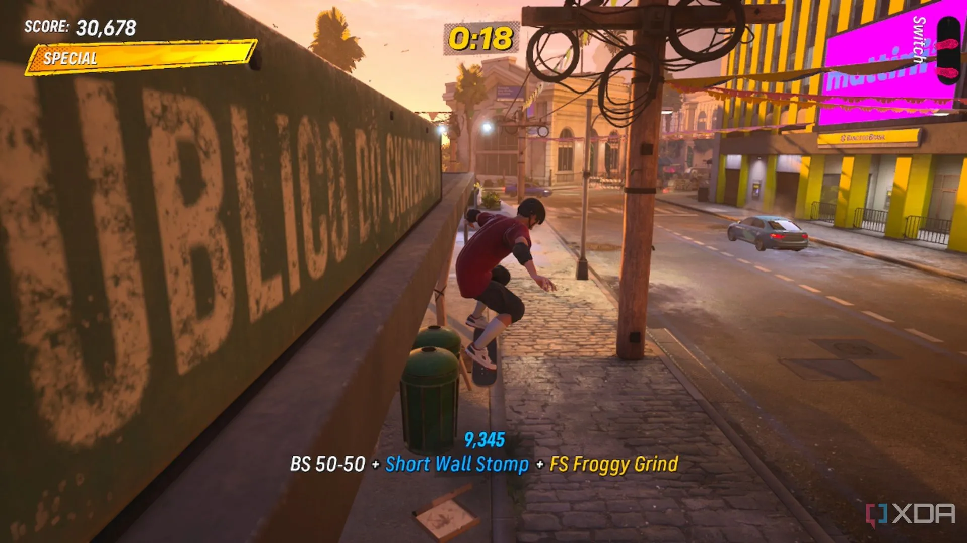 Ảnh chụp màn hình Tony Hawk đang thực hiện chuỗi combo ấn tượng trong Tony Hawk's Pro Skater 3+4