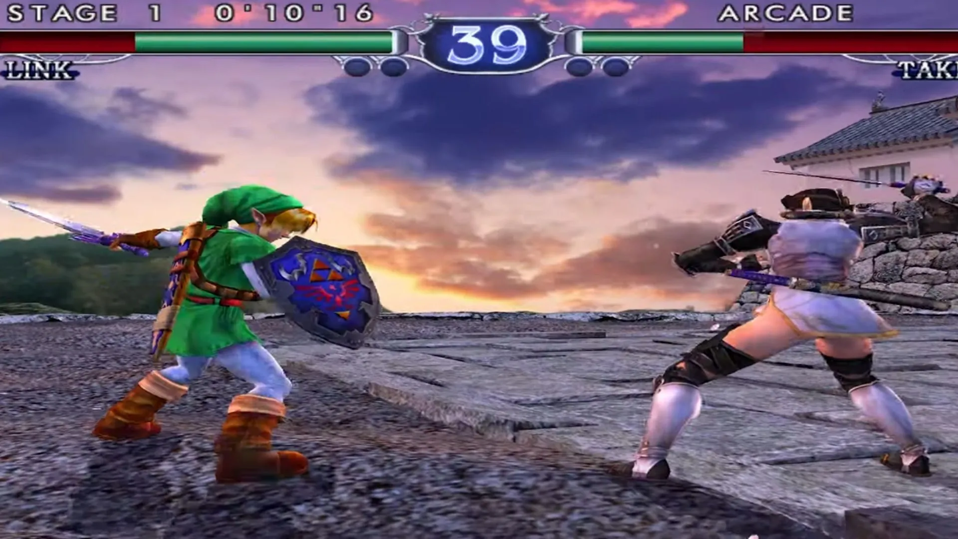 Ảnh chụp màn hình trận đấu trong Soulcalibur 2, minh họa game đối kháng cổ điển cần cải thiện online