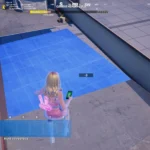 Bản đồ trường học đang được xây dựng trong chế độ Sáng tạo Fortnite, cho thấy vấn đề căn chỉnh sàn bị lệch khi thiếu độ chính xác.