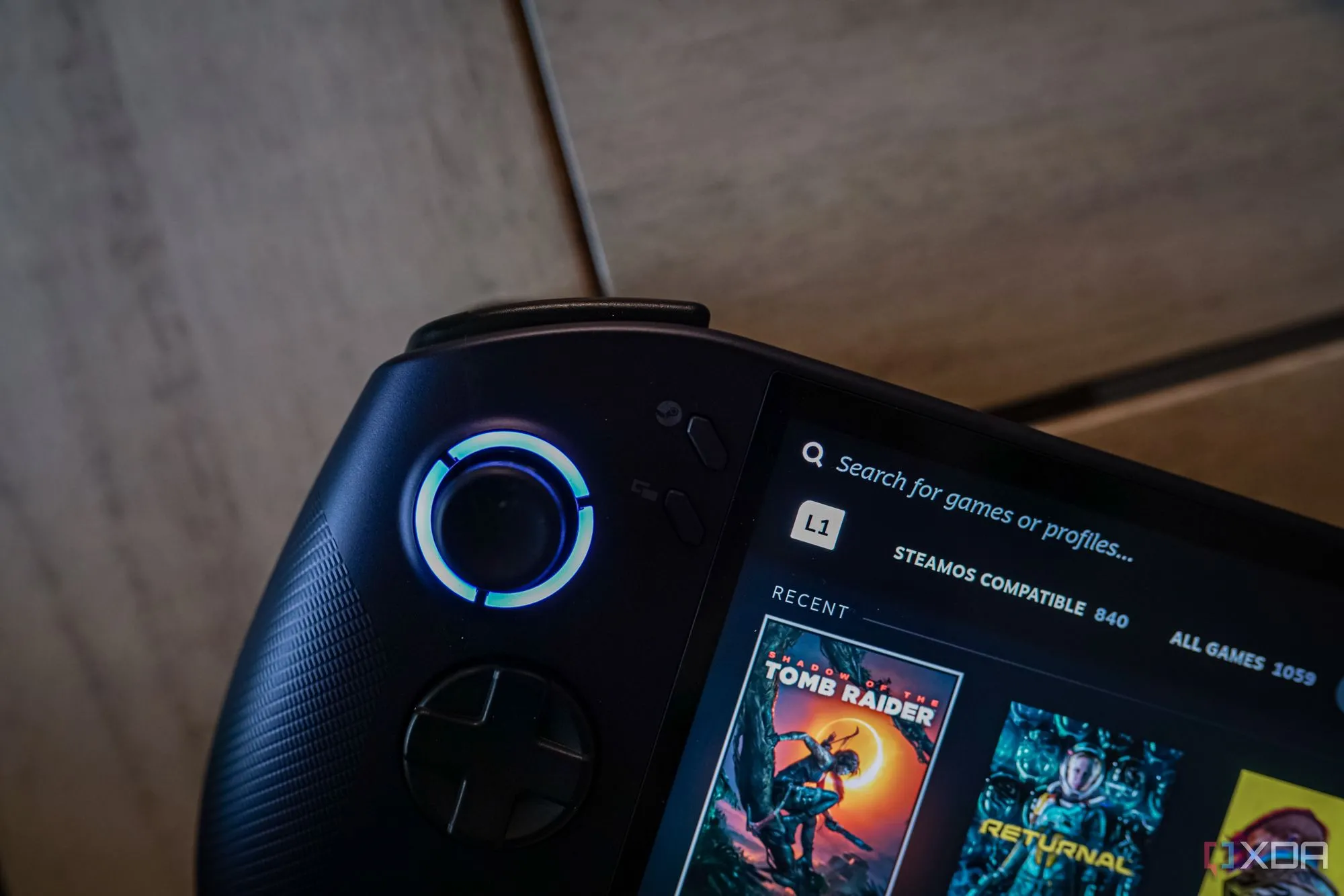 Biểu đồ so sánh hiệu suất FPS của SteamOS và Windows trên Legion Go S qua các game thử nghiệm