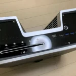 Bộ phát triển PlayStation 5 (PS5 Dev Kit) với thiết kế chữ V độc đáo và hầm hố.