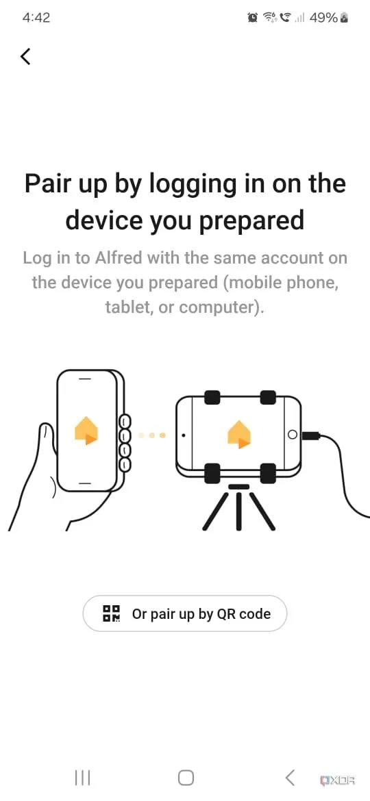 Các tùy chọn ghép nối thiết bị trong Alfred Security: quét mã QR hoặc đăng nhập tài khoản