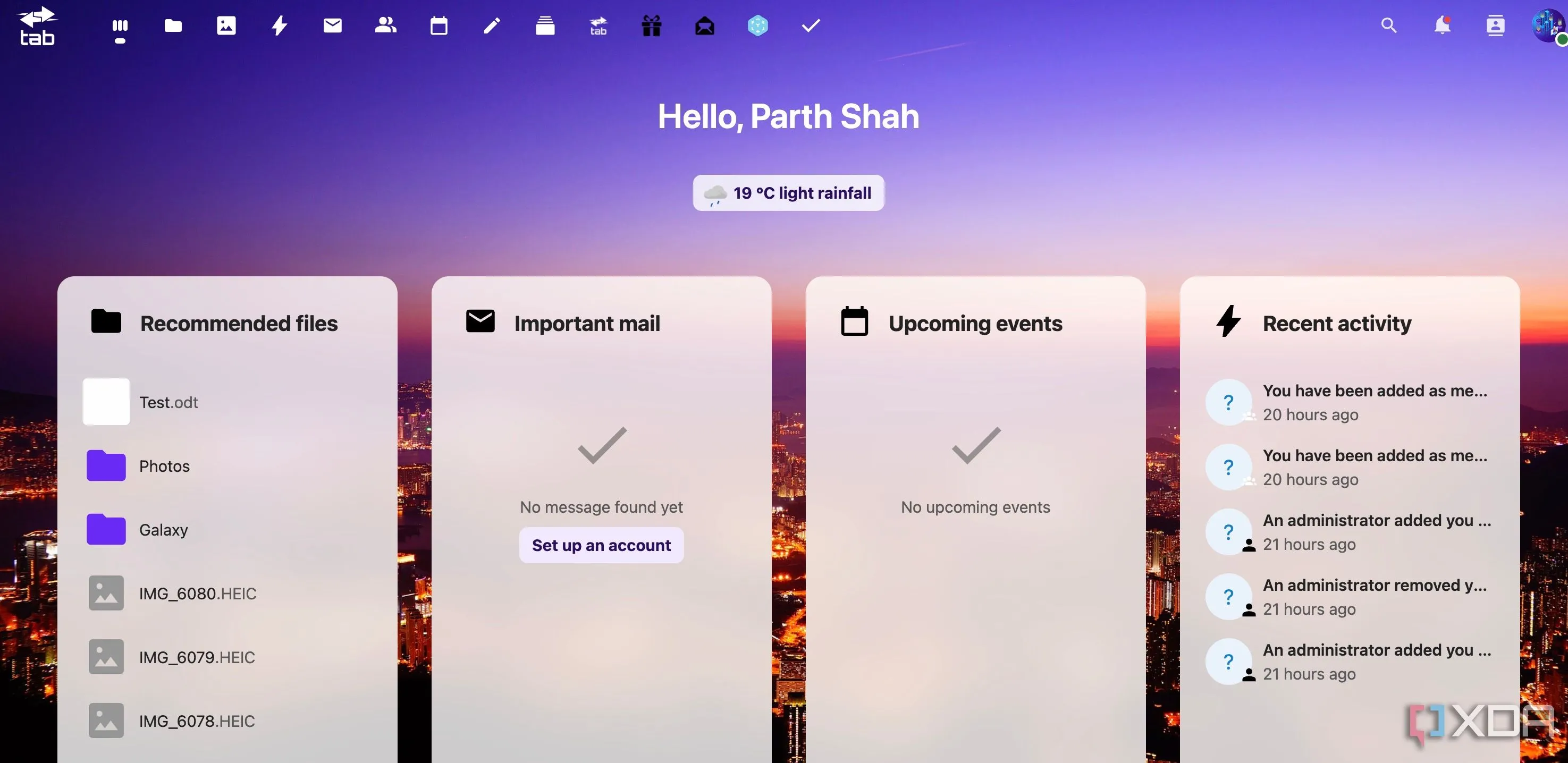 Giao diện trang chủ Nextcloud với các thư mục và file cá nhân, thể hiện khả năng tự host dữ liệu.