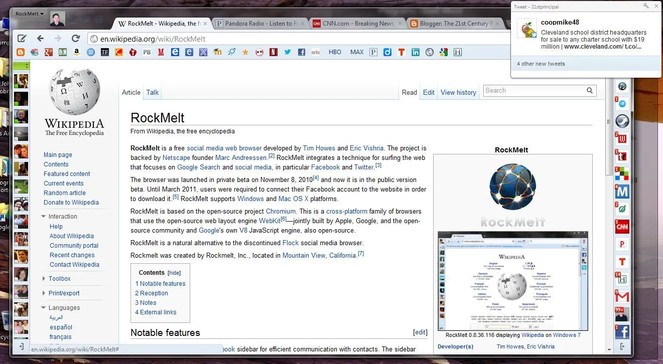 Giao diện trình duyệt Rockmelt hiển thị trang Wikipedia, nổi bật tính năng tích hợp mạng xã hội Facebook