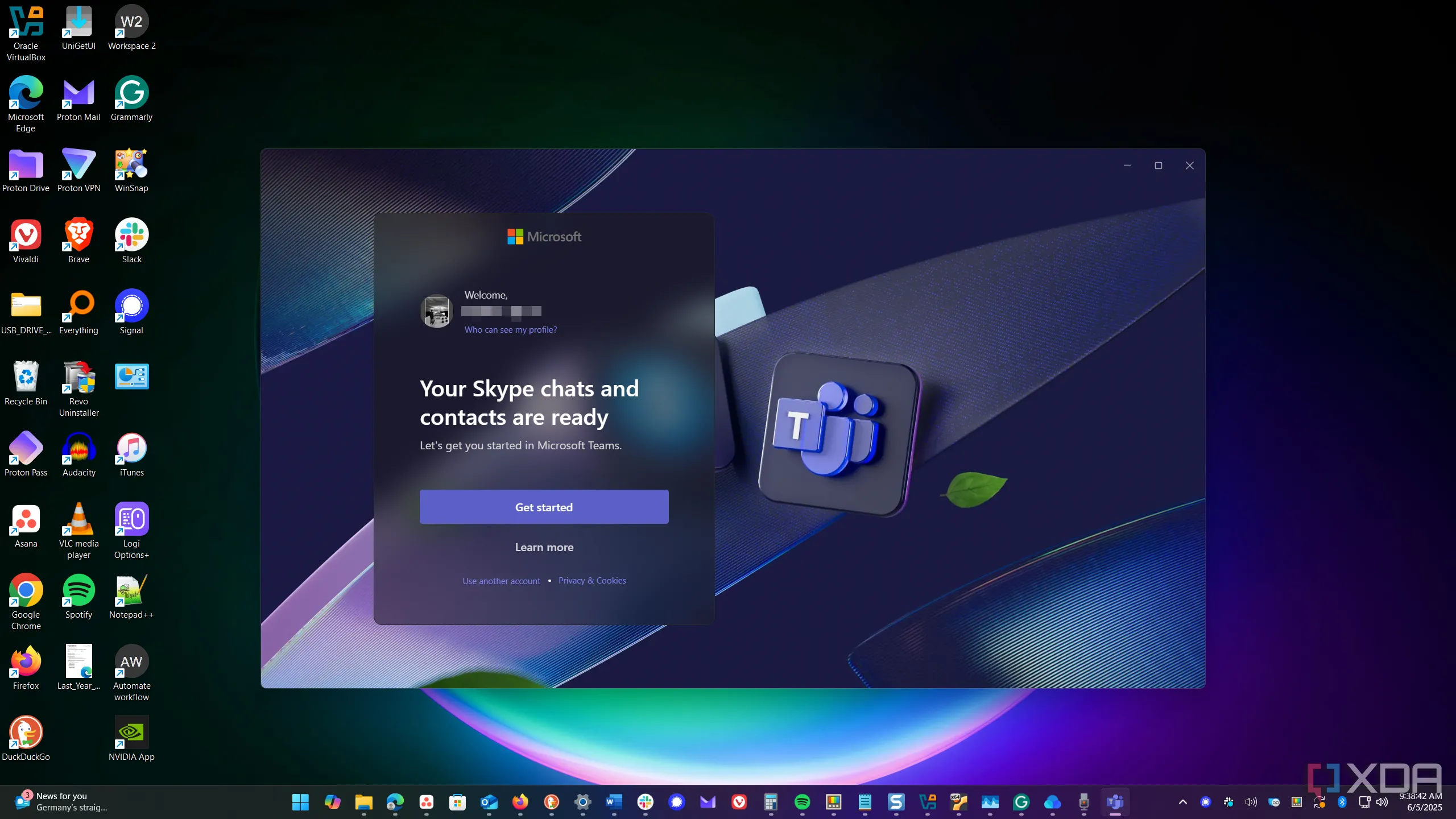 Giao diện ứng dụng Microsoft Teams đang chạy trên Windows 11.
