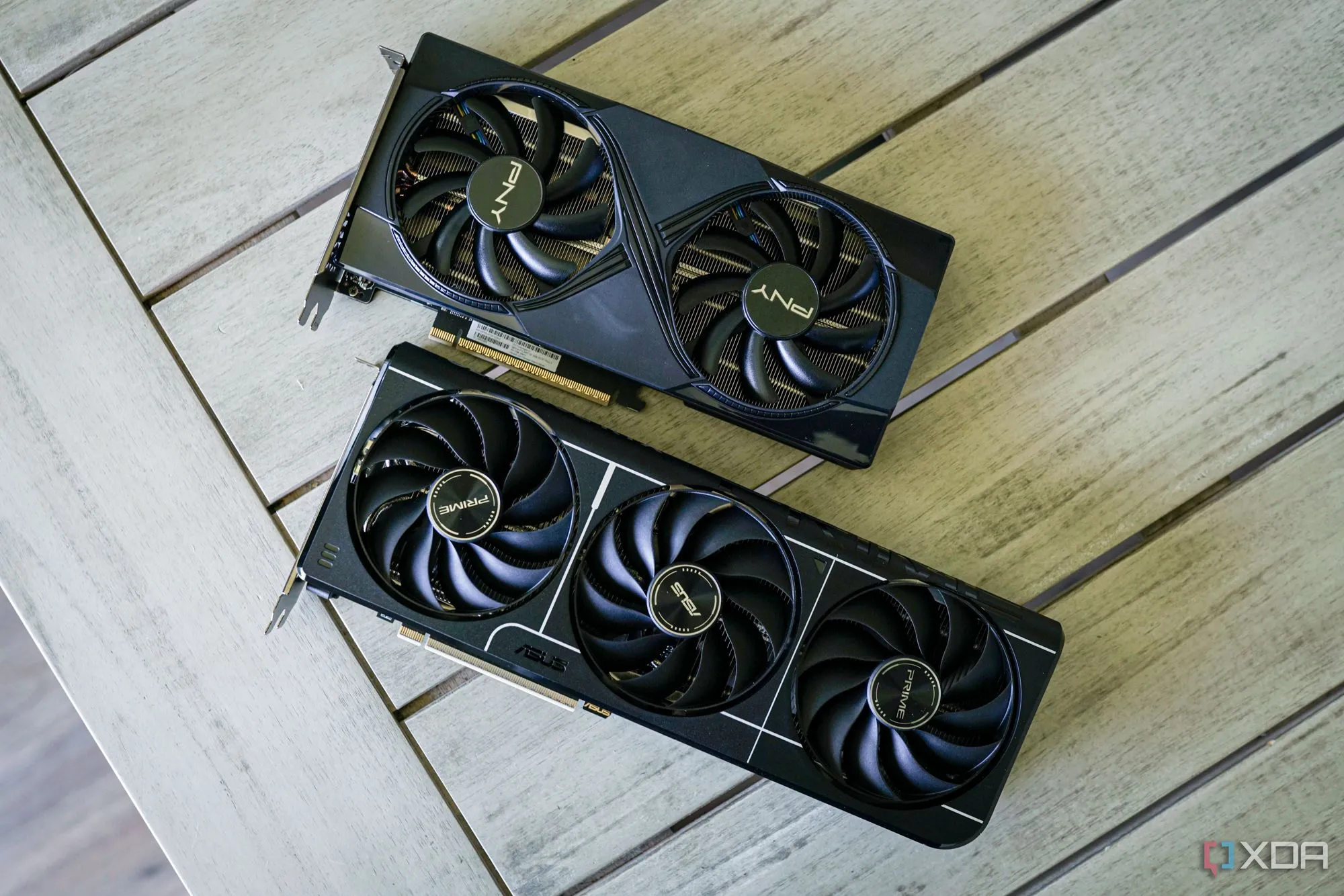 GPU Gigabyte RTX 50 cho thấy hiện tượng gel tản nhiệt dư thừa