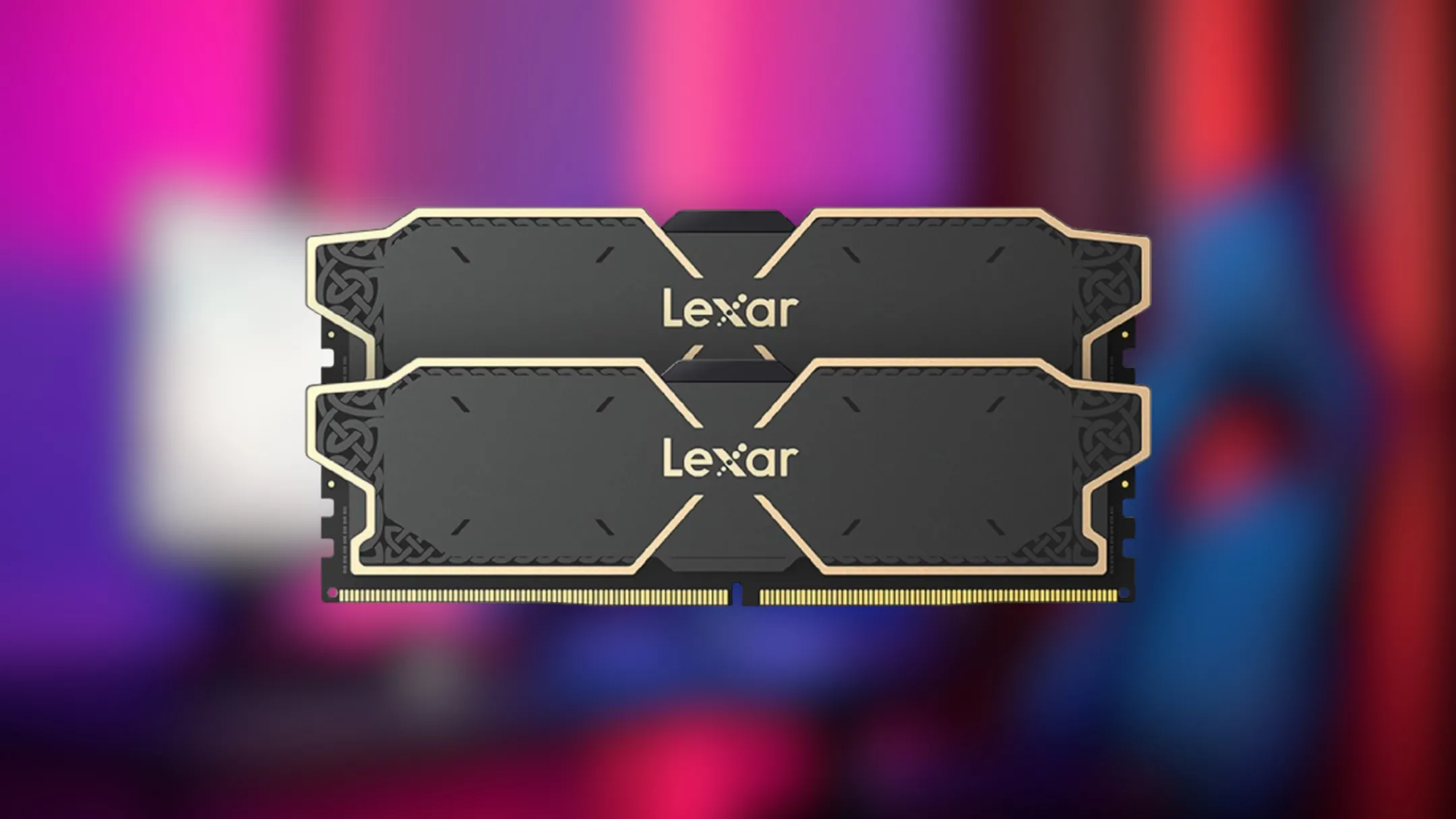 Hình ảnh cận cảnh bộ kit RAM Lexar DDR5 32GB tản nhiệt đen vàng