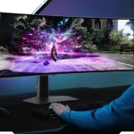 Màn hình cong Samsung Odyssey QD-OLED 49 inch trong không gian làm việc
