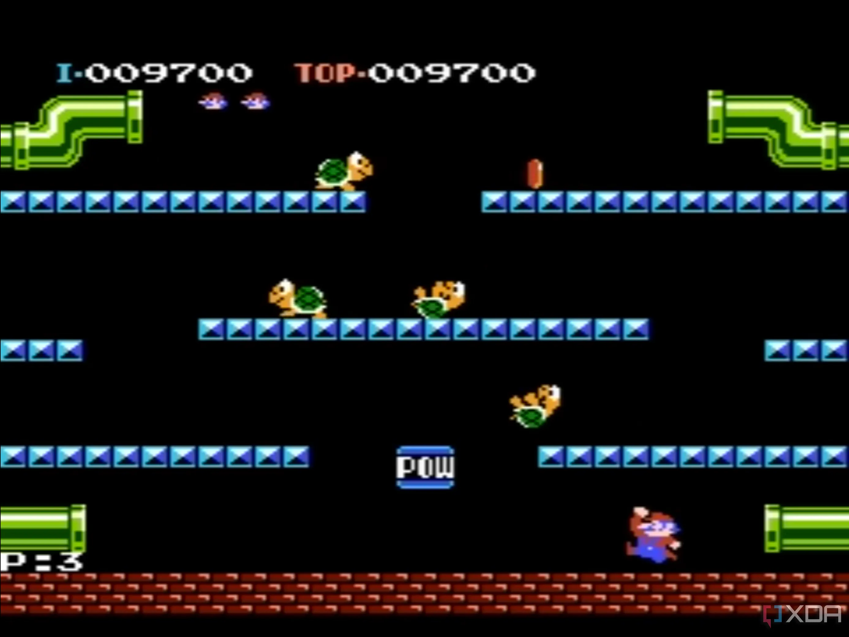 Màn hình trò chơi Mario Bros. (Classic Series) trên NES với hai anh em Mario và Luigi.