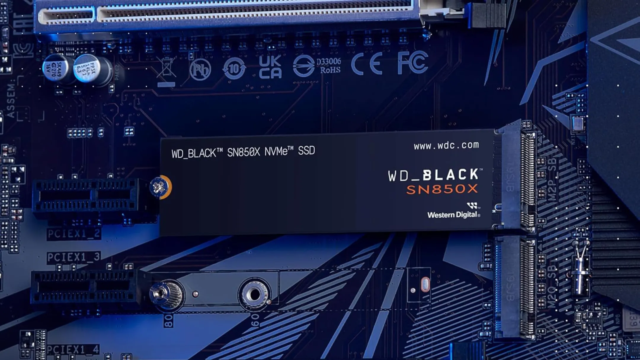 SSD WD Black SN850X 8TB M.2 được gắn trên mainboard PC chơi game
